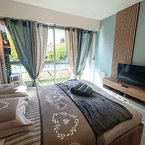 Leman Holidays - Le Palm Mandelieu